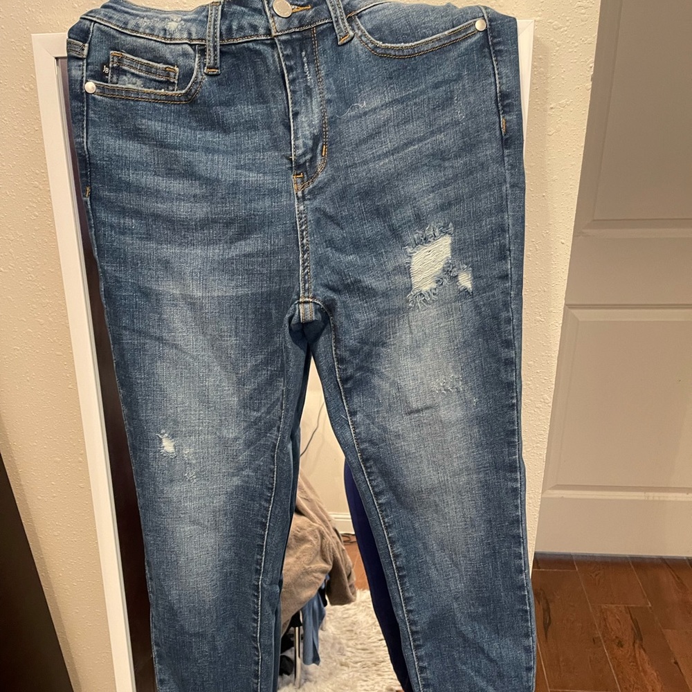 Judy Blue Skinny Fit Light Wash Distressed Jeans Size 7/28